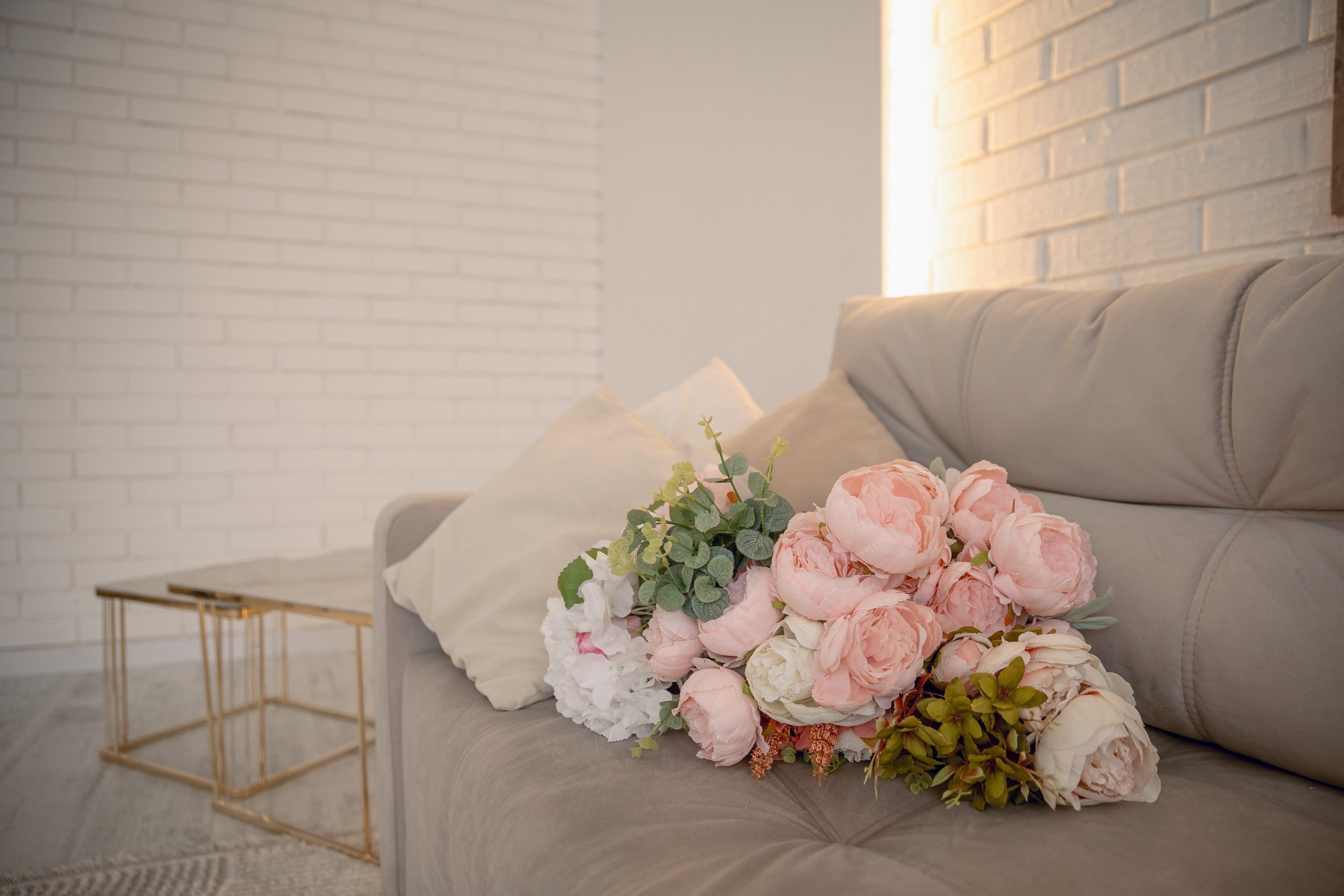 White Room 10